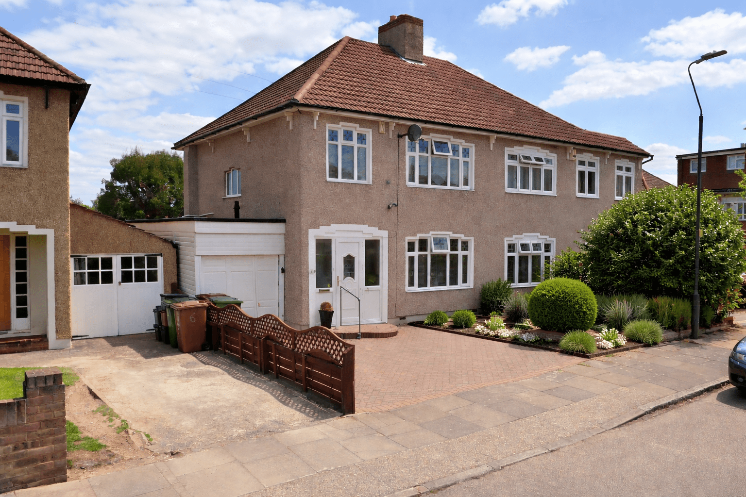 Feakes and Richardson inter-war housing showing traditional brick construction
